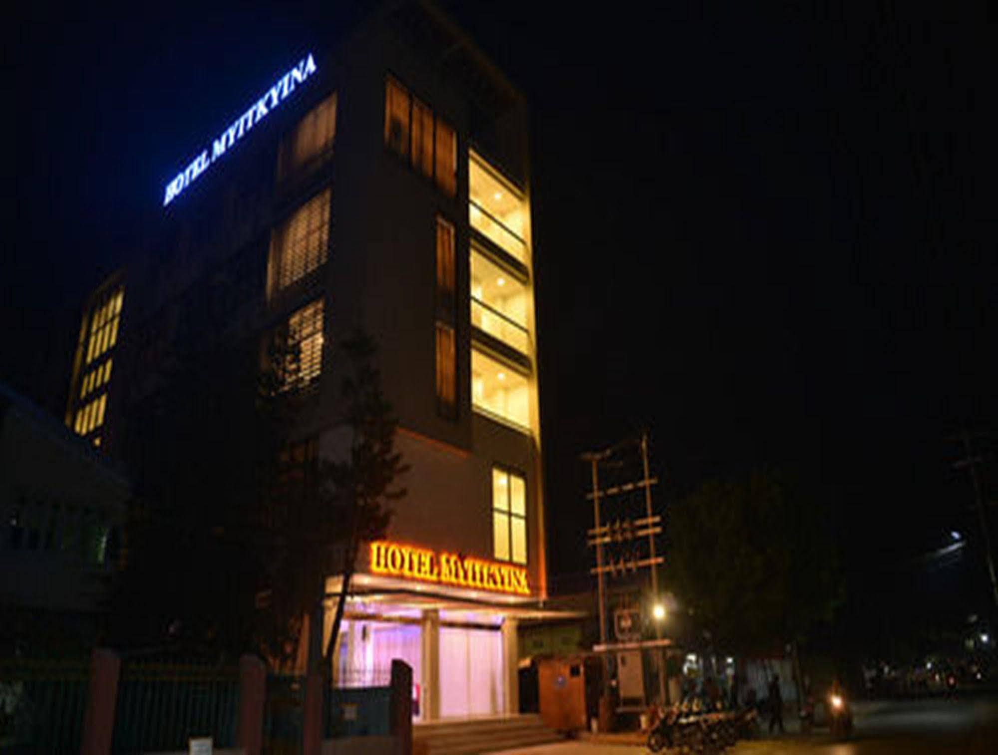 Hotel Myitkyinā Eksteriør bilde